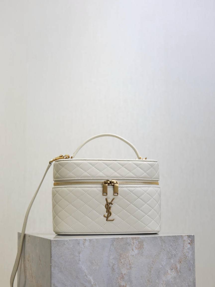 1 Makeup Bag-7
